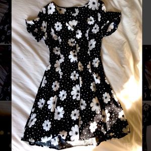 Cute black & white mini dress -Forever 21